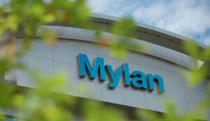 Mylan Micro Labs Medicamento Genérico Apixaban Eliquis Cerebrovascular